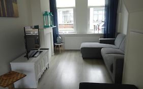 Breskens, Boulevard 77